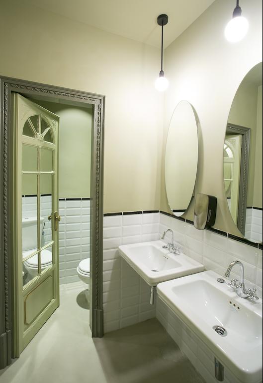 Albergue Sant Jordi Rock Palace Barcelona