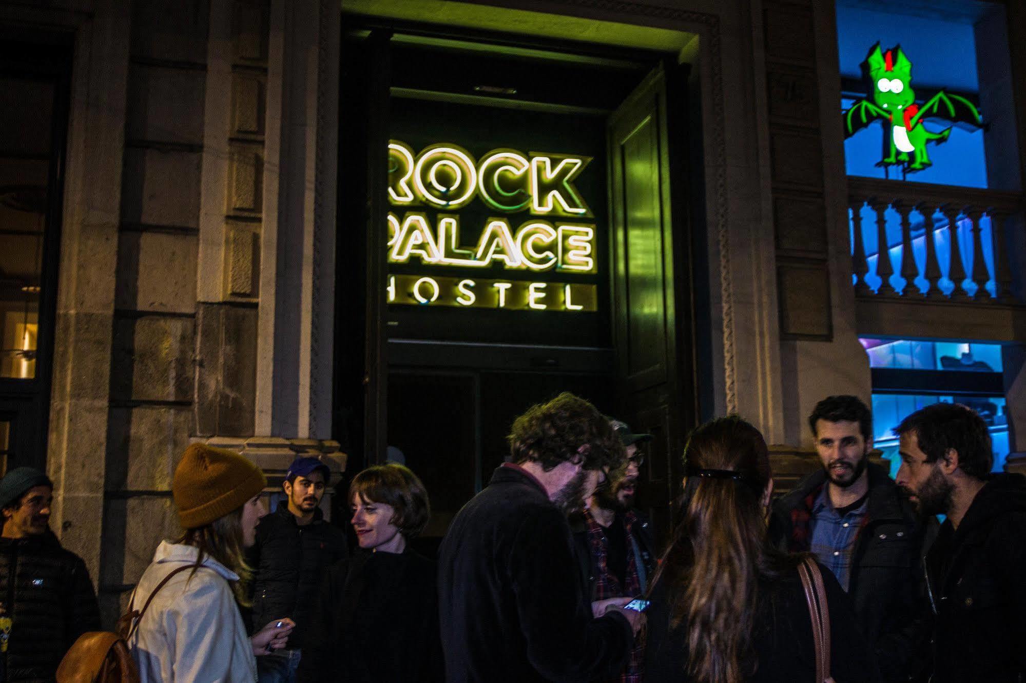 Albergue Sant Jordi Rock Palace Barcelona