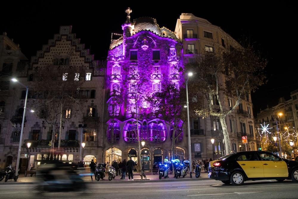 Albergue Sant Jordi Rock Palace